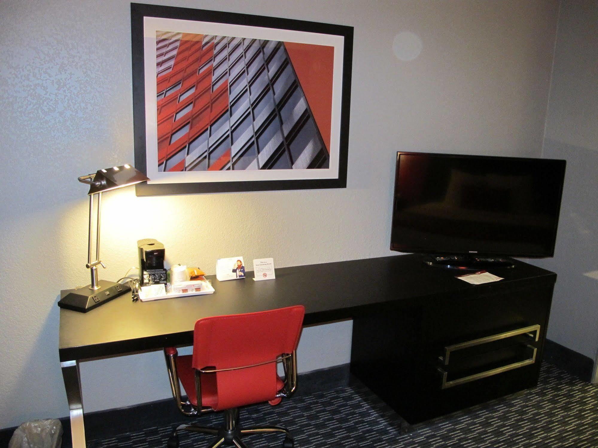 Sonesta Essential - Rapid City Luaran gambar